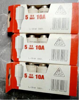 Zestaw porcelanowych bezpieczników