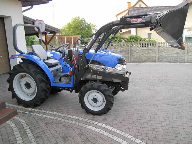 Mini Traktorek Iseki Geas AT25 4X4 Wspomaganie Rewers