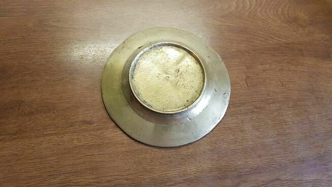 Mosiężna popielniczka. Zabytek. Indie.