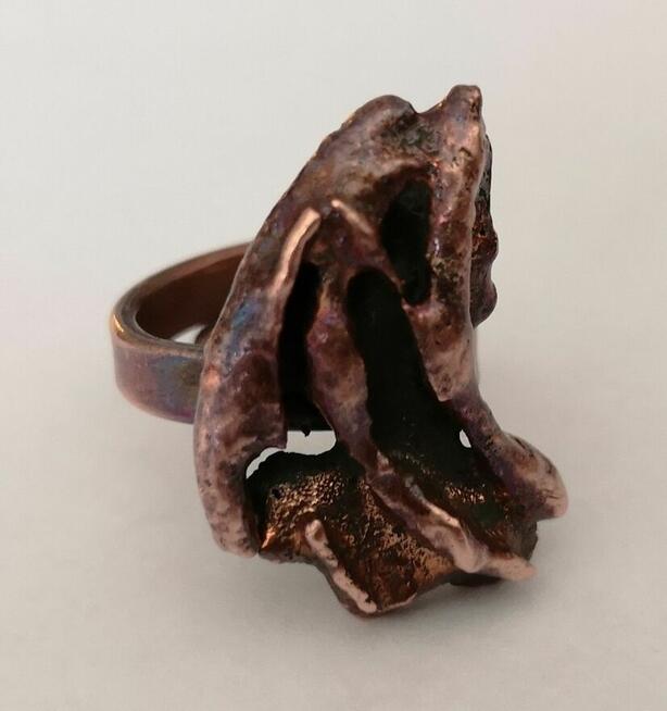 Stary artystyczny pierścionek miedziany z lat 70 - unikat.