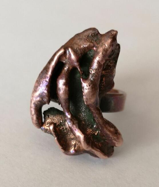 Stary artystyczny pierścionek miedziany z lat 70 - unikat.