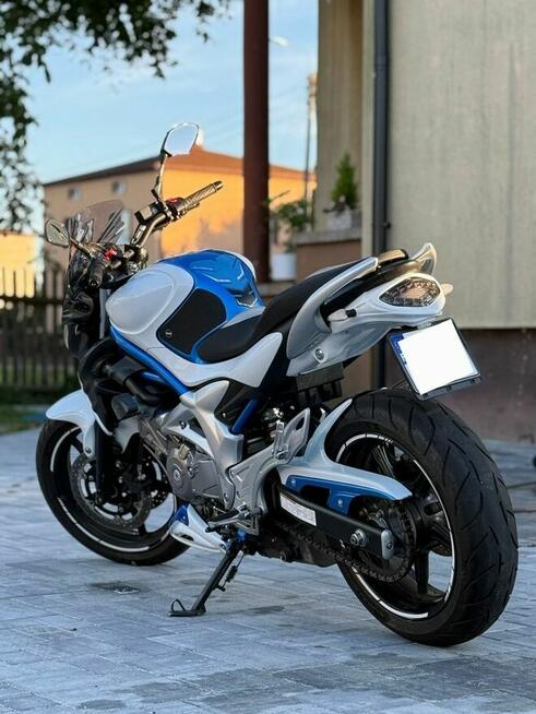 Suzuki gladius sv650 A2