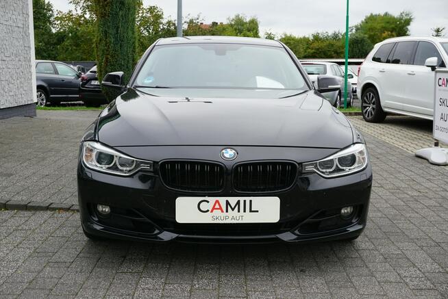 BMW 320 zarejestrowany, ubezpieczony