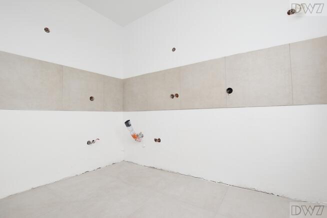 2pokoje, oddzielna kuchnia,os.Albertyńskie,Czyżyny