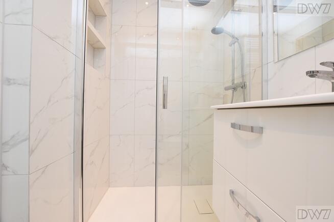 2pokoje, oddzielna kuchnia,os.Albertyńskie,Czyżyny