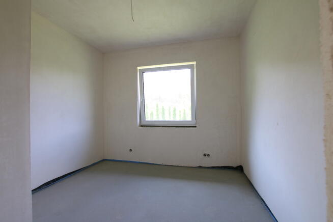 Dom, Dys, 1000 m2 działki,