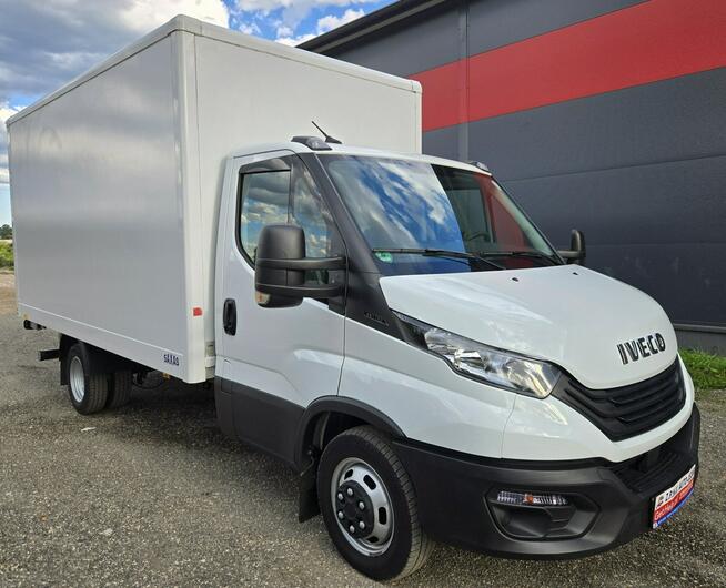 Iveco Daily 35C16 Kontener z windą na bliźniaku