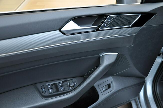 Volkswagen Arteon 272KM 4Motion DSG RLine ErgoComfort DiscoverPro ActiveDisplay Masaż