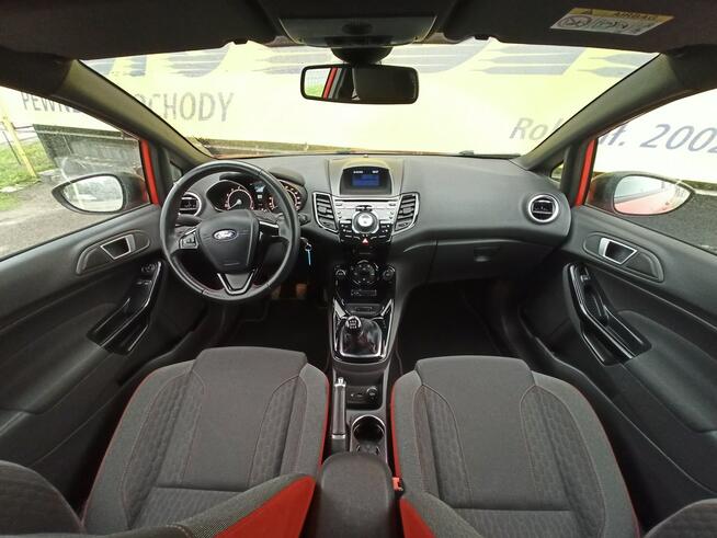 Ford Fiesta ST Line, 2016/15