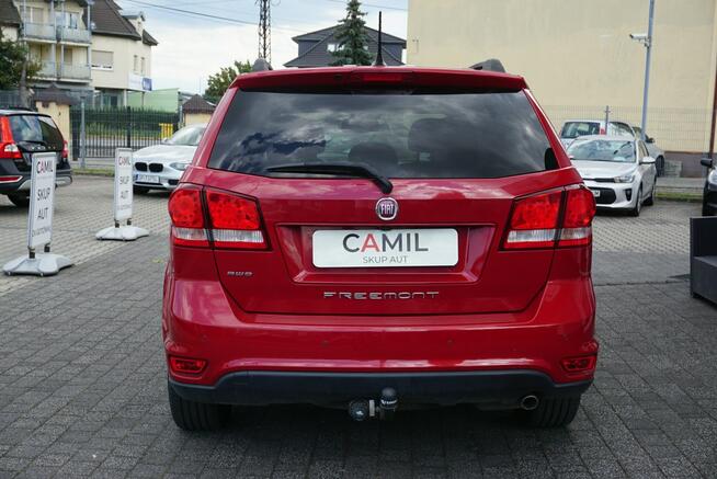 Fiat Freemont polski salon, crossover klasy wyższej. I rej. grudzień 2015 r.