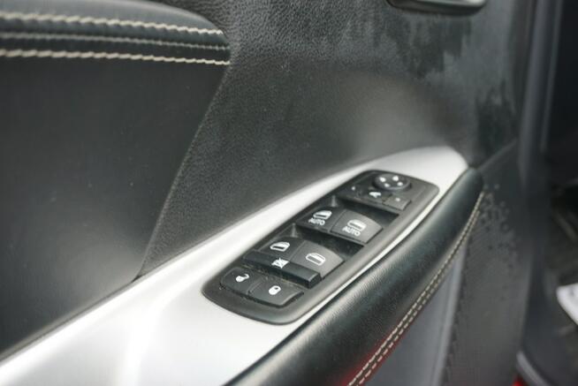 Fiat Freemont polski salon, crossover klasy wyższej. I rej. grudzień 2015 r.