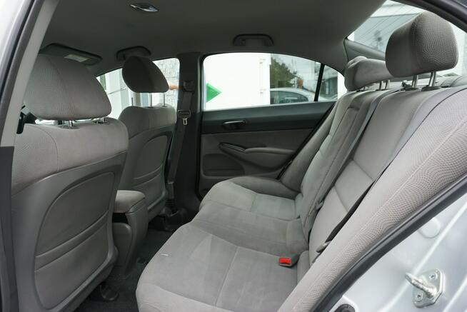 Honda Civic 1.8 140KM, polski salon, zadbana, zarejestrowana,