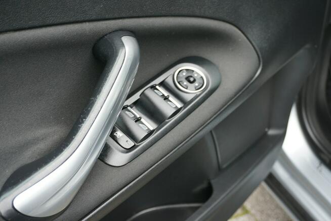 Ford Mondeo 2.0 Benzyna 146KM, polski salon, ważne opłaty, dynamiczny,
