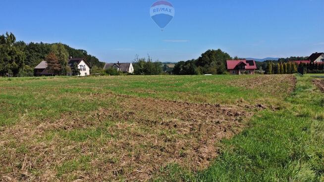 Działka budowlana ( 1190 m2) w Frydrychowicach