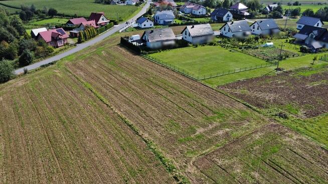 Działka budowlana ( 1190 m2) w Frydrychowicach