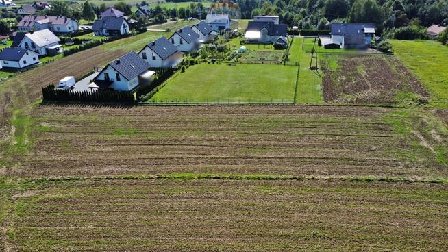 Działka budowlana ( 1190 m2) w Frydrychowicach