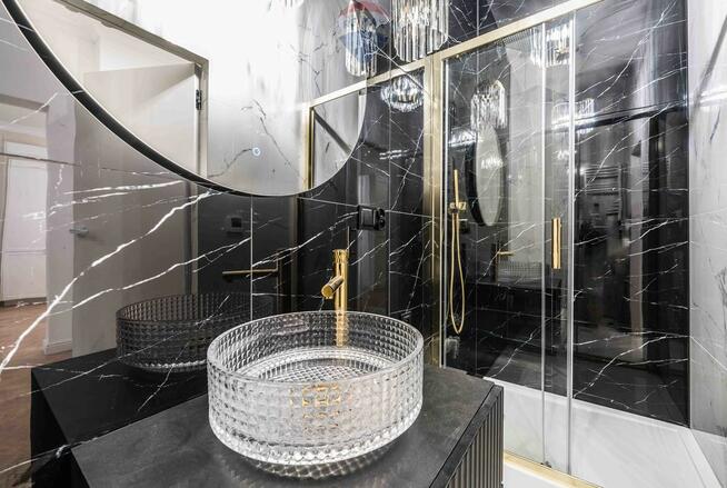 Ładne mieszkanie urządzone kamienica balkon Wilda