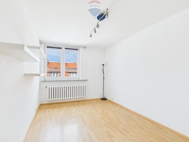 3 pokoje w kamienicy – Mazurska 10