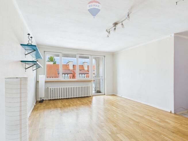 3 pokoje w kamienicy – Mazurska 10