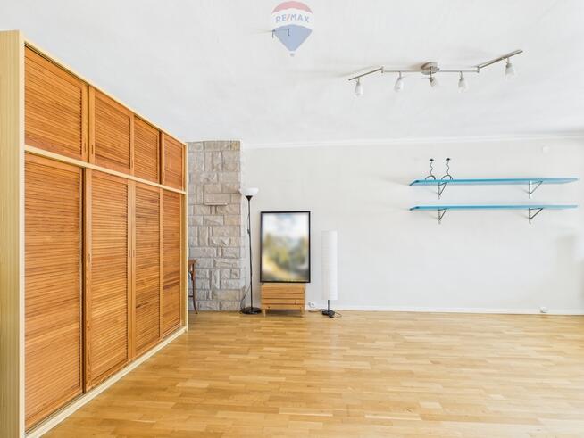 3 pokoje w kamienicy – Mazurska 10