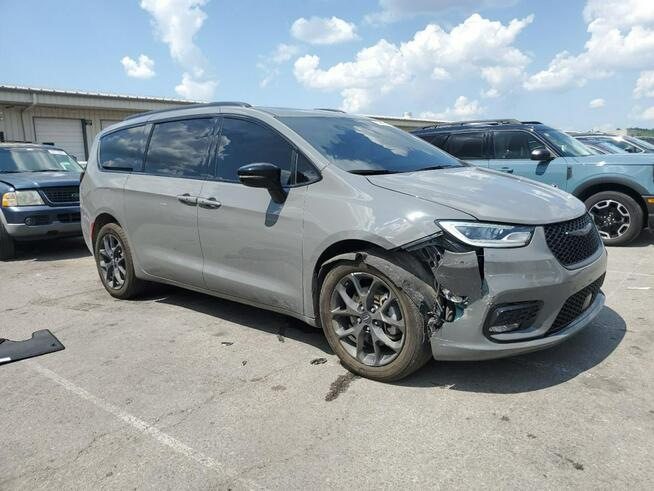 Pacifica Limited awd