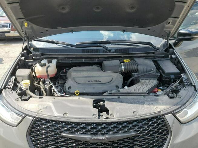 Pacifica Limited awd