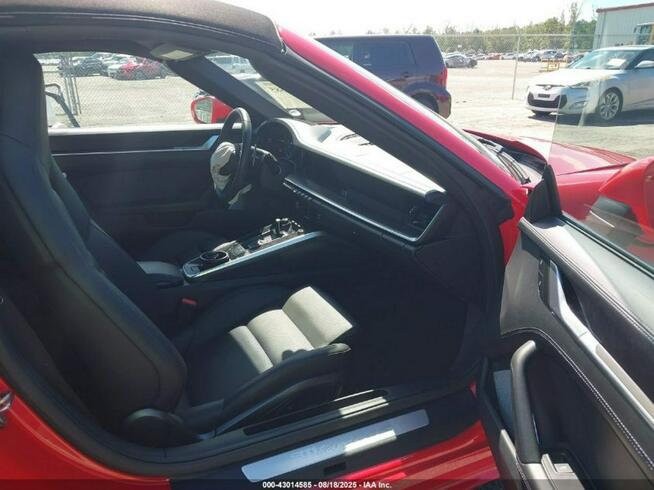 Porsche 911 Gts Targa 50 Years 4S