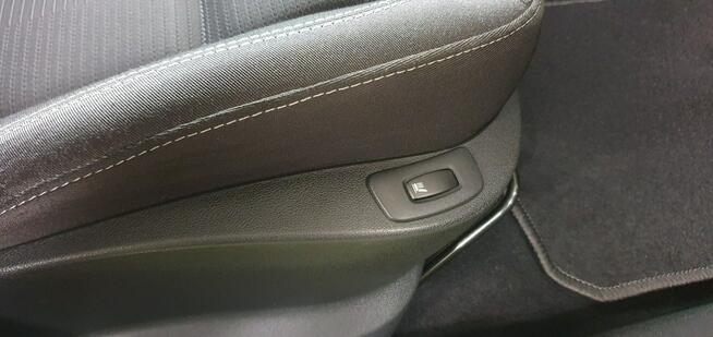 Renault Clio W oryginalnym lakierze/Bardzo zadbany/Ledy/Alufelgi/Podgrzewane fotele