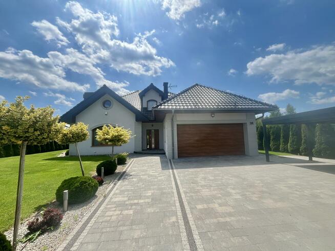 Dom Grodziec gm. Ozimek, Spacerowa