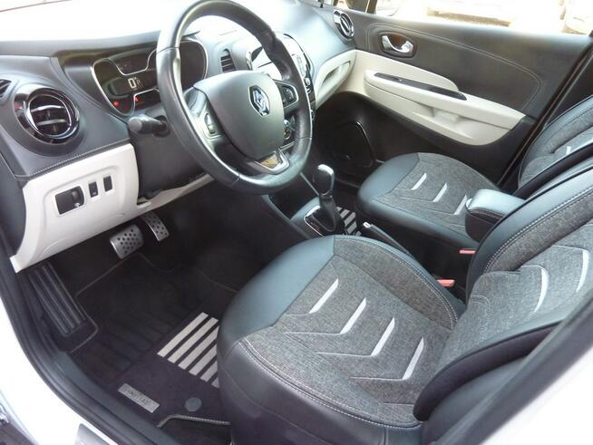 Renault Captur INITIALE PARIS*1.2 Tce 118 Ps*AUTOMAT*Navi*Kamera*ParkAssist*Bose