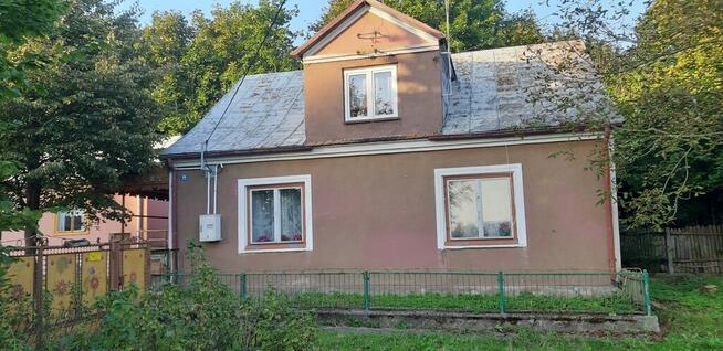 Dom, bud. gospodarcze i 3000m.kw. działki