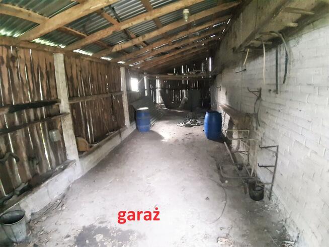 Dom, bud. gospodarcze i 3000m.kw. działki