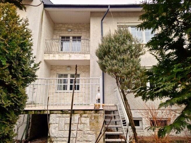 Szeregowy, 5 pokoi, ciche miejsce.