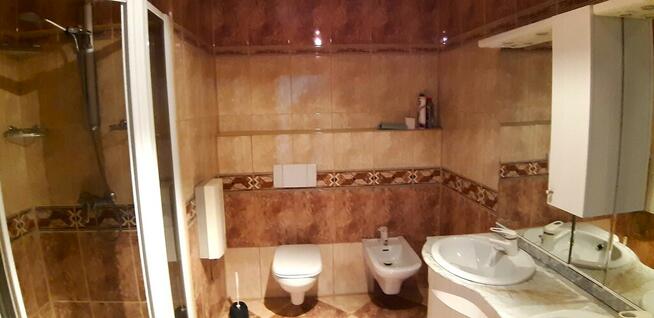 Szeregowy, 5 pokoi, ciche miejsce.