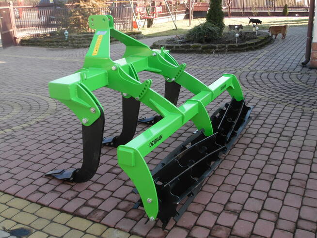 GŁĘBOSZ TYPU M-TYTAN M-GT 1800 firmy DZIEKAN