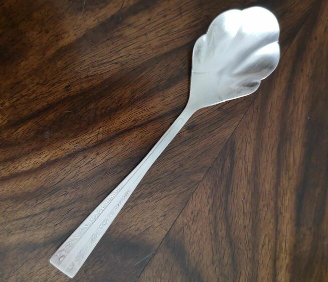 Zestaw widelczyków do ciast i łyżeczka do cukru HEFRA.