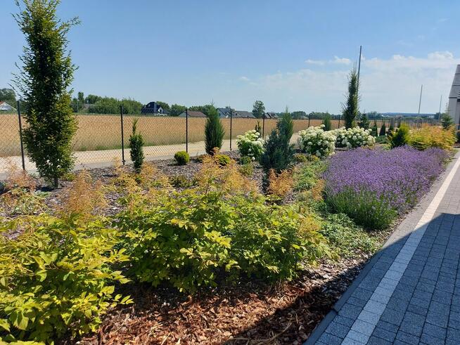 Mieszkanie z ogródkiem na osiedlu senioralnym