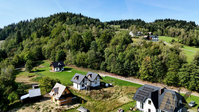 Działka pod wynajem turystyczny z 2 domkami!