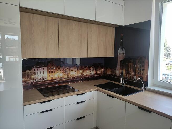 Panele szklane hartowane do kuchni i łazienki