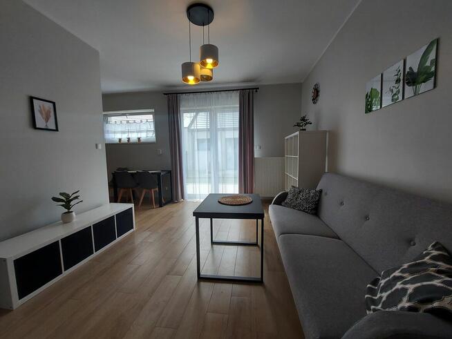 Mieszkanie z ogródkiem na osiedlu senioralnym