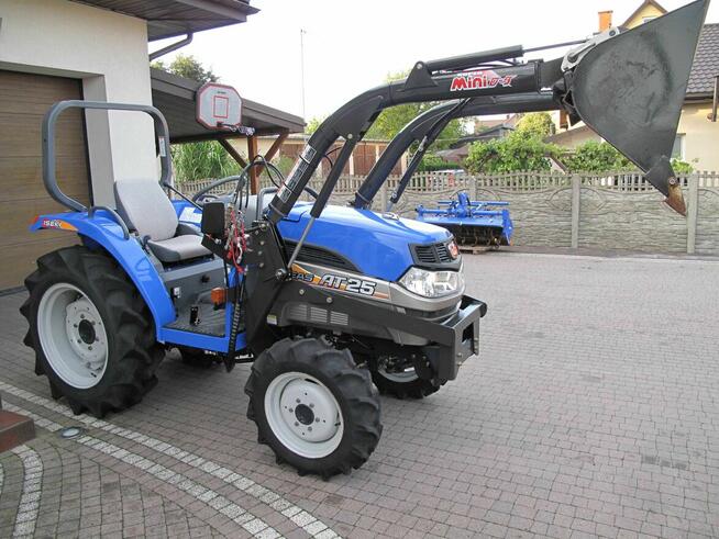 Mini Traktorek Iseki Geas AT25 4X4 Wspomaganie Rewers