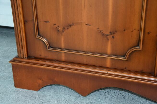 komoda z drewna tekowego - jak nowa