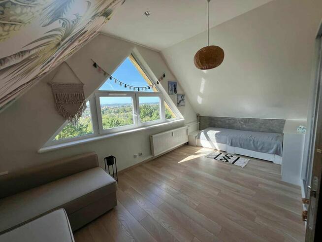 Ładne,2-poziomowe mieszkanie na Osiedlu Bobrek Wschód.