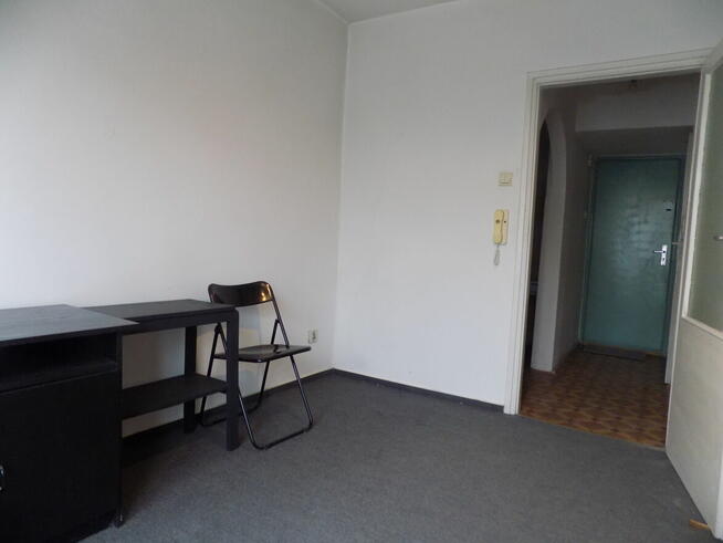 Stara Ochota, ul. Grójecka, przy ul. Wawelskiej, duży balkon