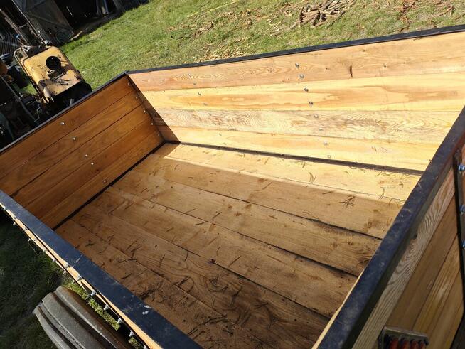 Przyczepa do ciagnika