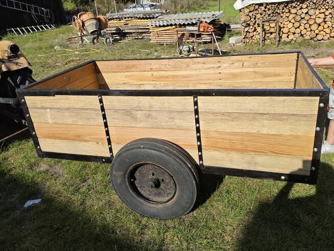 Przyczepa do ciagnika