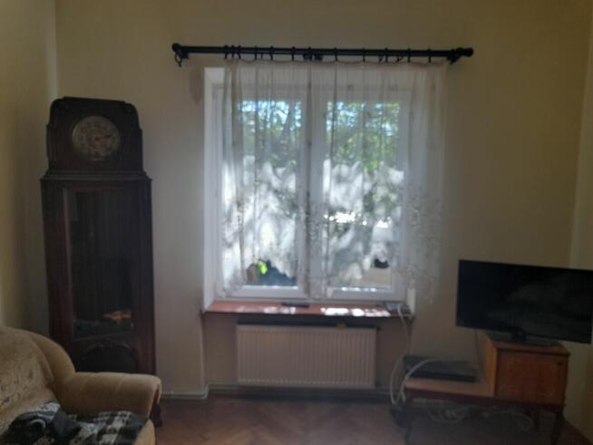 Dwa domy na jednej działce.