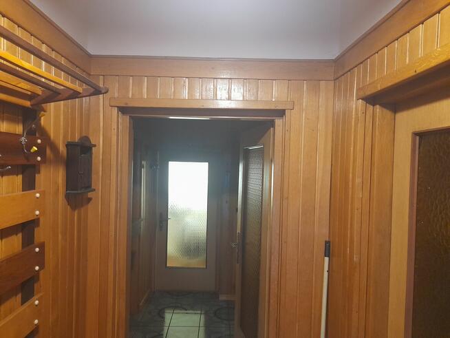 Dwa domy na jednej działce.