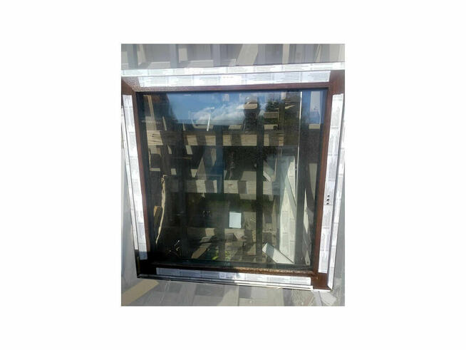 WYPRZEDAŻ okien i drzwi, parapety rolety bramy (80-2900,-zł)