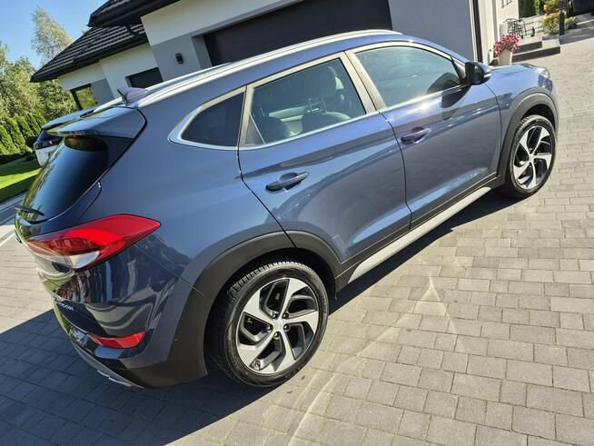 Hyundai Tucson kamera skóra navi 1.6 turbo benzyna przebieg